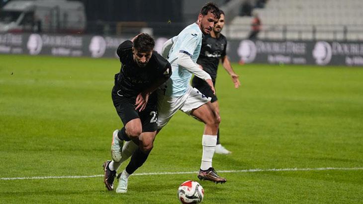 Adana Demirspor, Manisa deplasmanında farklı mağlup!