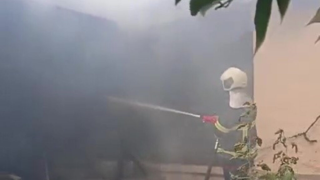 Adana’da çıkan yangında engelli kadın yaşamını yitirdi