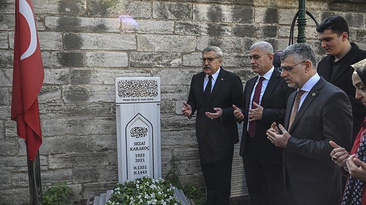 AK Parti Kültür ve Sanat Politikaları Başkanlığı’ndan Karakoç ile Varank’ın kabirlerine ziyaret