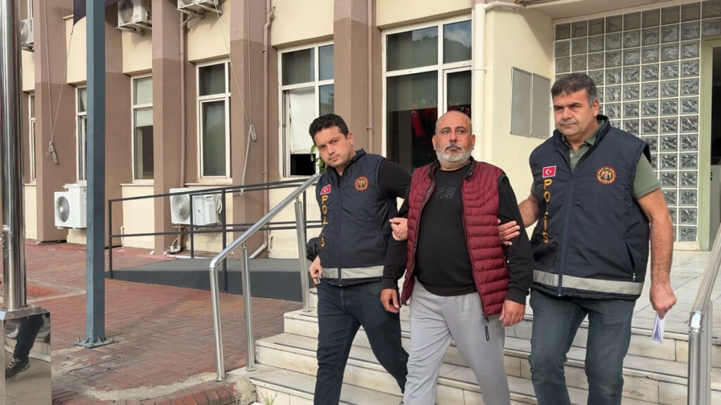 Aydın’da alkollü yakalanıp, hakaret eden sürücü tutuklandı