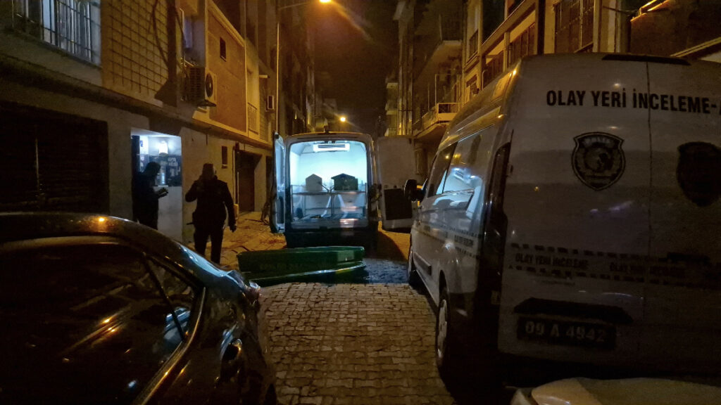 Aydın’da üniversite öğrencisi genç kız arkadaşının evinde ölü bulundu