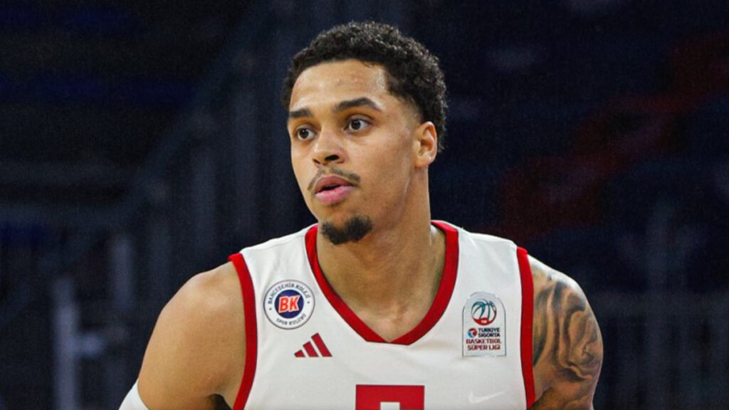 Bahçeşehir Koleji’nden Merkezefendi Belediyesi Basket’e 18 sayılık fark