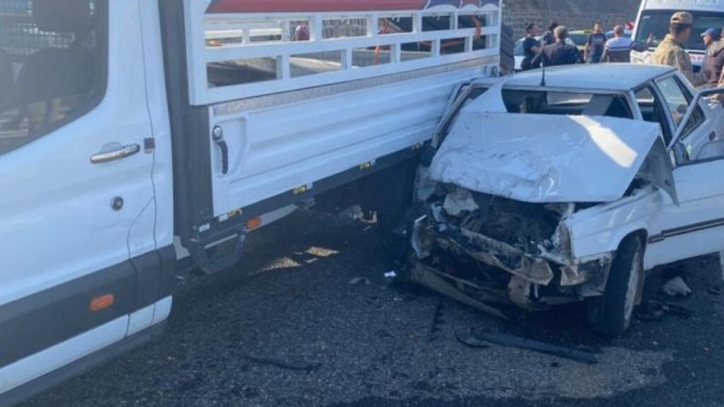 Bingöl’de trafik kazası: 1 ölü 3 yaralı