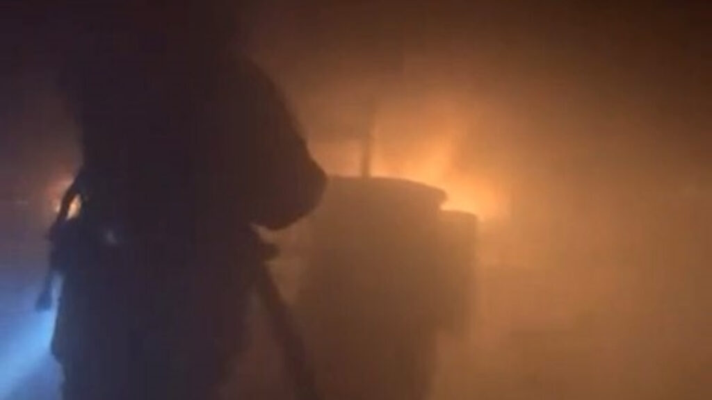 Bursa’da kuruyemiş fabrikasında korkutan yangın: 16 itfaiye aracı seferber oldu