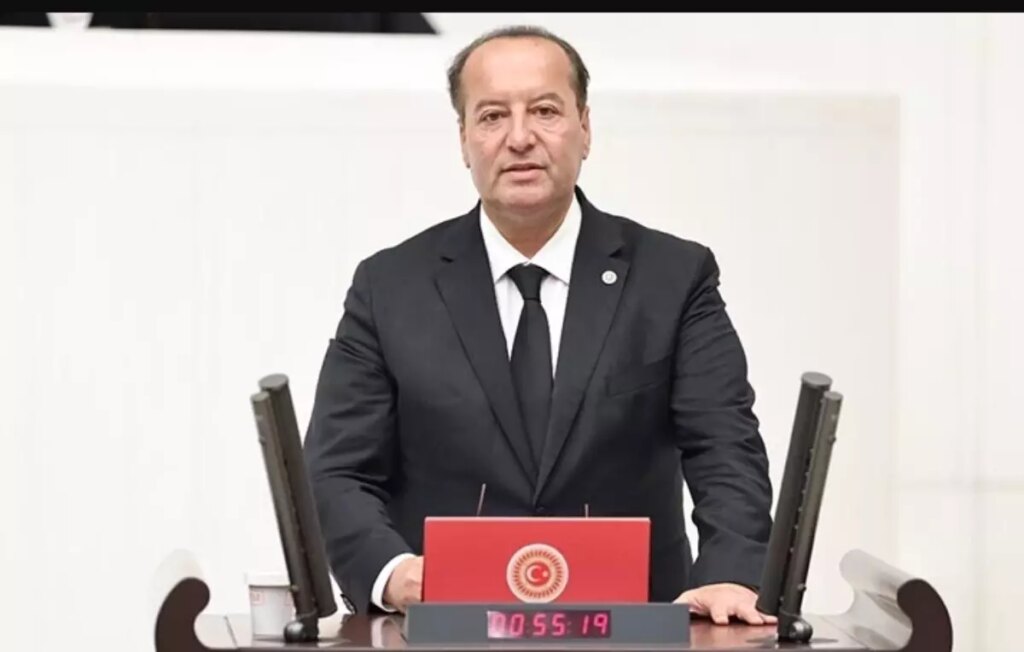 Cevdet Akay kimdir? Cevdet Akay kaç yaşında, nereli?