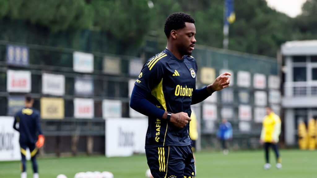 Fenerbahçe, Rizespor maçı hazırlıklarına başladı