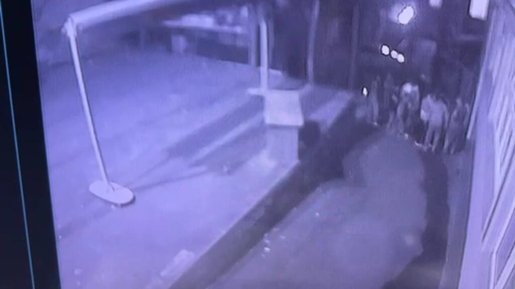 İstanbul’da yan baktın kavgasında çocuk katil oldu