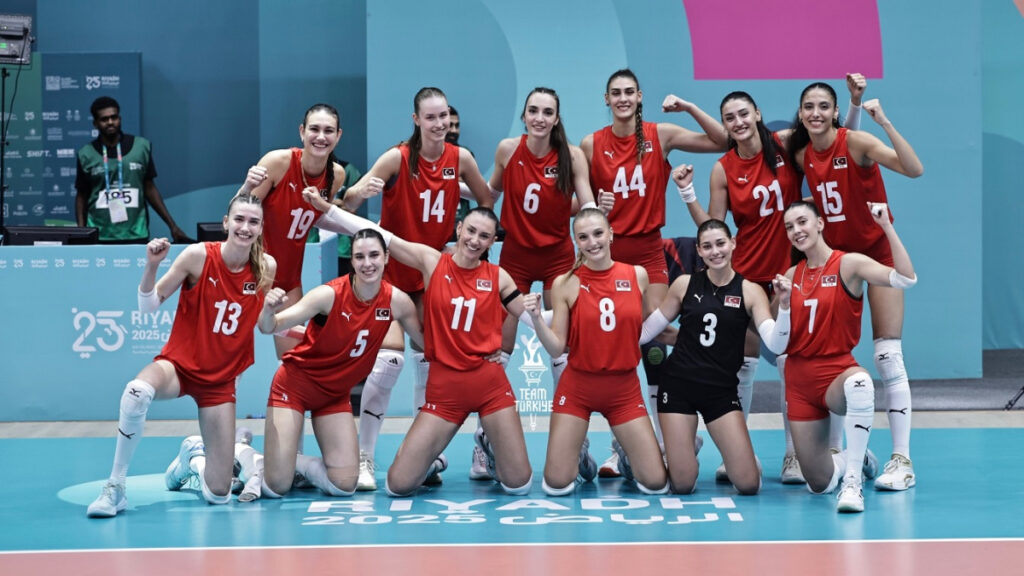 Kadın Voleybol Milli Takımı, Azerbaycan’a set vermedi