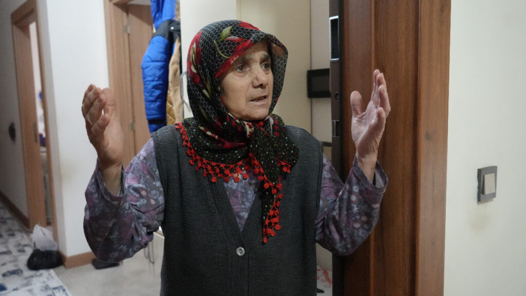 Kastamonu’da çocuğuyla birlikte kaybolan kadının annesi: Kızım beni duyuyorsan evine dön