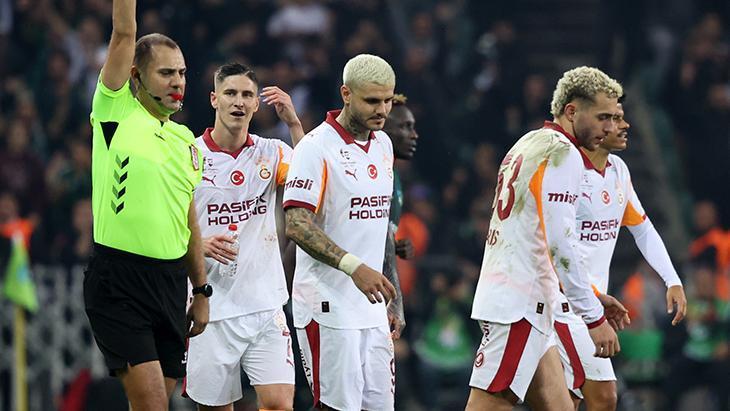 Kocaelispor-Galatasaray ve Fenerbahçe-Kayserispor maçının tartışmalı pozisyonları Trio’da değerlendirildi! ‘Çok riskli bir müdahale’