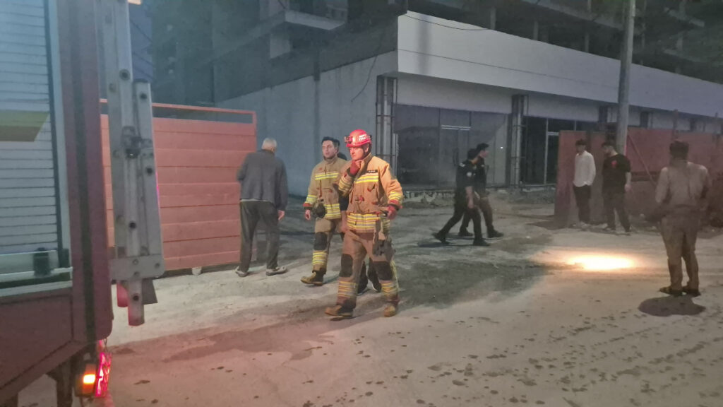 Manisa’da üzerine çelik kalıp düşen işçi öldü