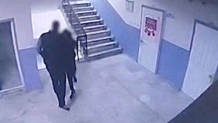 Otizmli öğrenciyi merdivenden ittiği görülen müdür tutuklanmıştı! Okulda kritik inceleme başlatıldı