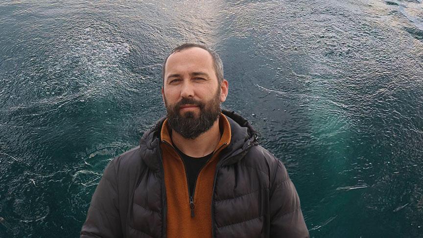 Sapanca Gölü’nde esrarengiz olay! ‘İlk balık sandım, kaynamayı görünce dikkatimi çekti’