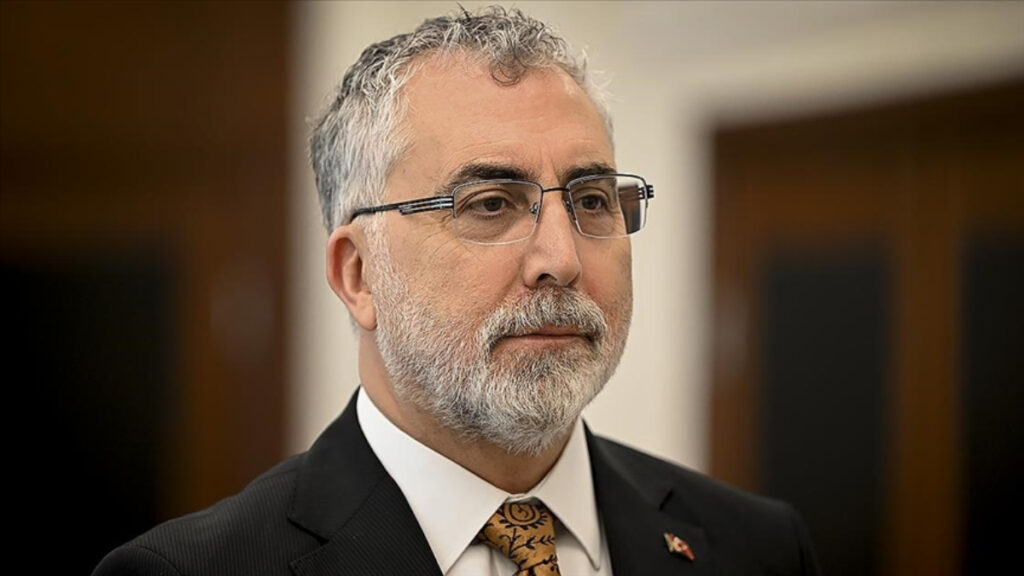 Vedat Işıkhan: Parfüm deposu yangınında  kimin ihmali varsa adalet önünde hesap verecek