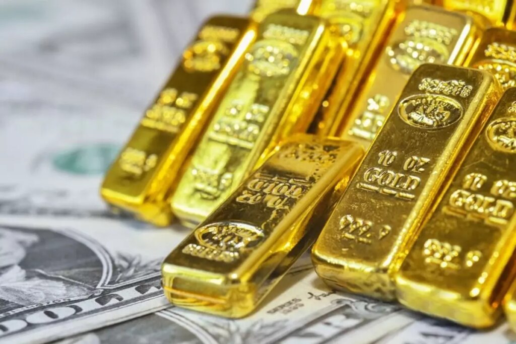 Altın haftaya tarihi rekorla başladı