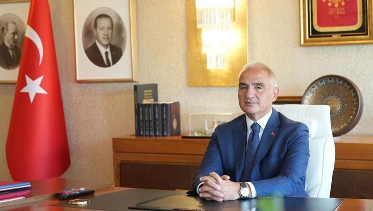 Bakan Ersoy: ‘UNESCO’nun tarihi kararı Türk dilinin küresel zaferidir’