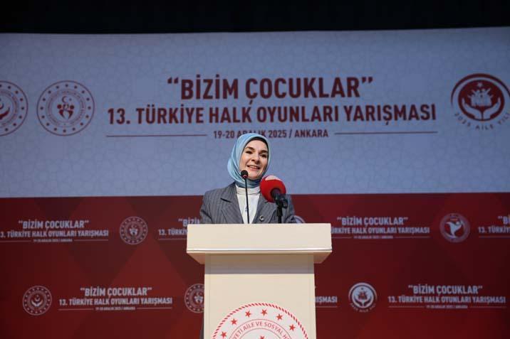 Bakan Göktaş ‘Bizim Çocuklar 13. Türkiye Halk Oyunları Yarışması’ açılış töreninde: ‘Bizler her birinizle gurur duyuyoruz’