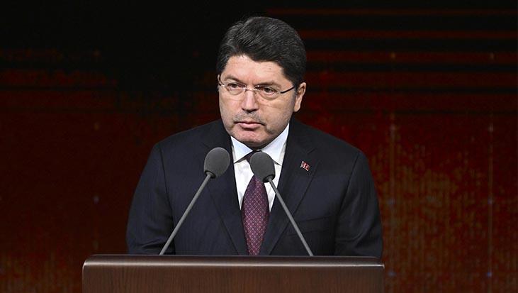Bakan Tunç: Adaletin omurgasını oluşturan yargıyı yıpratmaya çalışanlara karşı tavrımız nettir