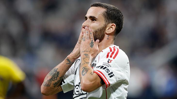 Beşiktaş açıkladı! Rafa Silva’da sürpriz gelişme