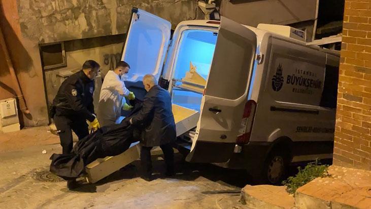 Beyoğlu’nda şüpheli ölüm! Kadın yatak odasında ölü bulundu