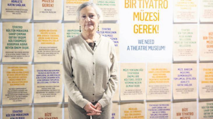 Bize tiyatro müzesi gerek