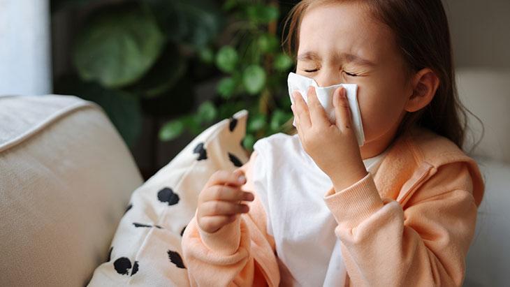 Çocuklar mikroplarla doğal yollarla tanışmalı! ‘Aşırı dezenfeksiyon iyi değil’