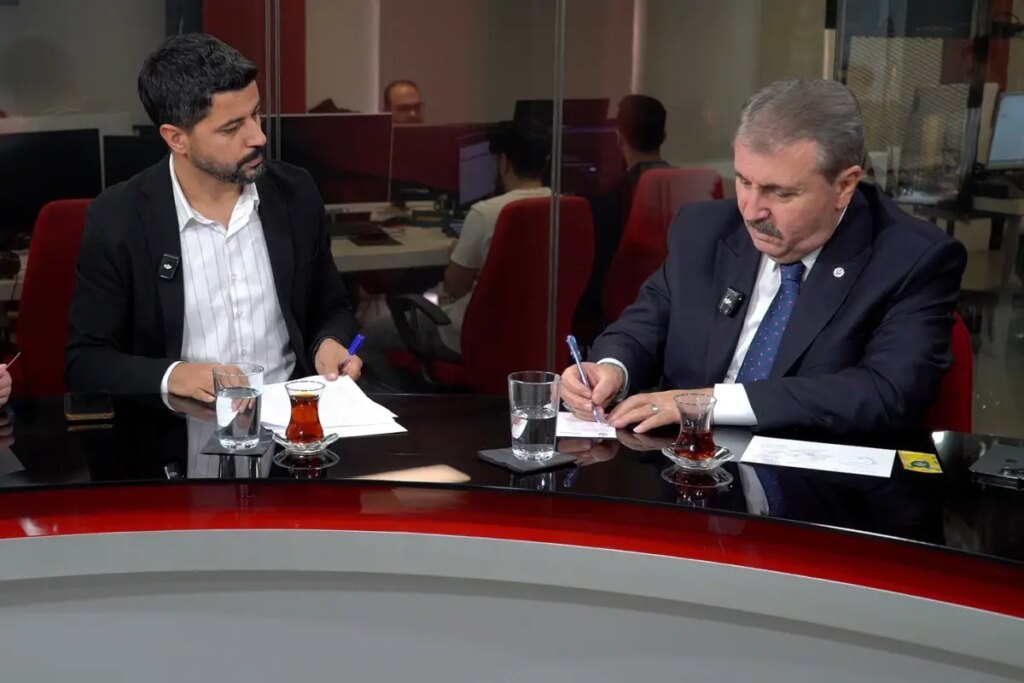 Destici eline kalemi alıp asgari ücreti hesapladı! Çalışanları heyecanlandıran rakam