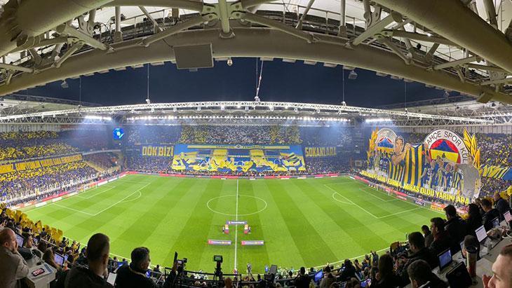 Fenerbahçe taraftarından Galatasaray derbisi için özel koreografi!