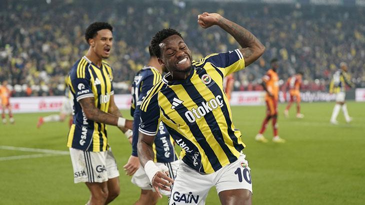 Jhon Duran derbileri boş geçmiyor! Fenerbahçe’yi ipten aldı