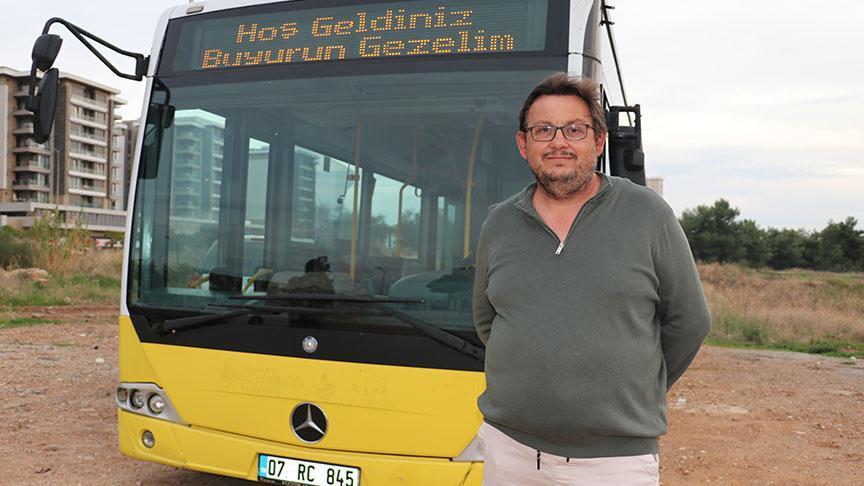 Küçük kızının isteğiyle başladı! Karavan hayali mahalle eğlencesine dönüştü