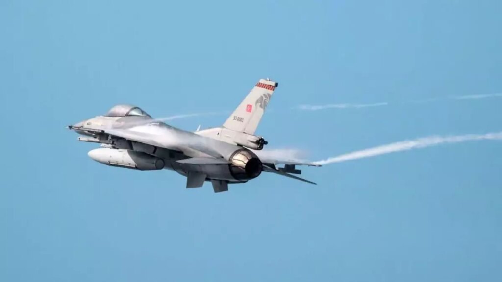 MSB: Karadeniz’de bir insansız hava aracı F-16’larımız tarafından düşürüldü