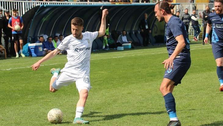 Silahlı saldırıya uğrayan 27 yaşındaki genç futbolcu hayatını kaybetti