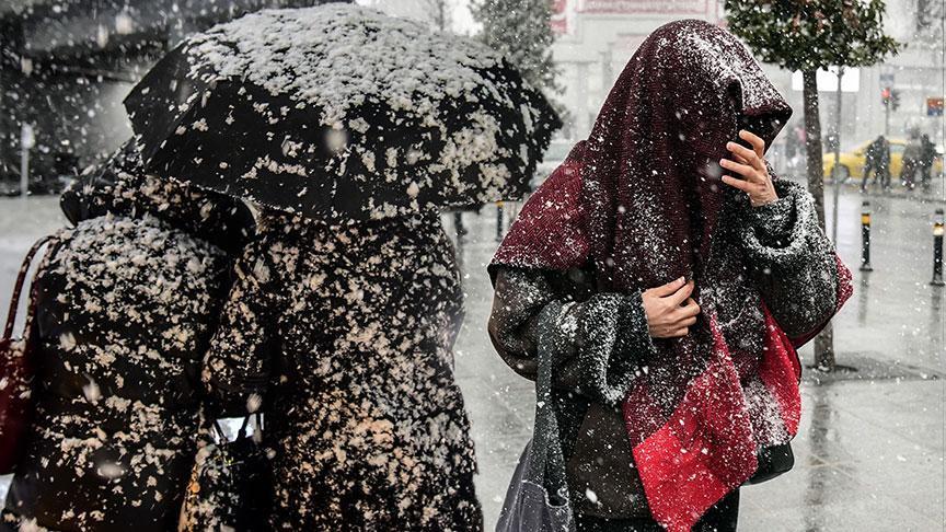 Son dakika… Meteoroloji, Valilik ve AKOM’dan uyarı! İstanbul’a bu akşam kar geliyor: İşte ilçeler…