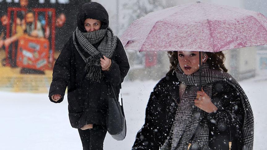 Son dakika… Meteoroloji ve AKOM’dan uyarı geldi! Sıcaklık 0 dereceye düşüyor: İstanbul ve Ankara dahil kar alarmı