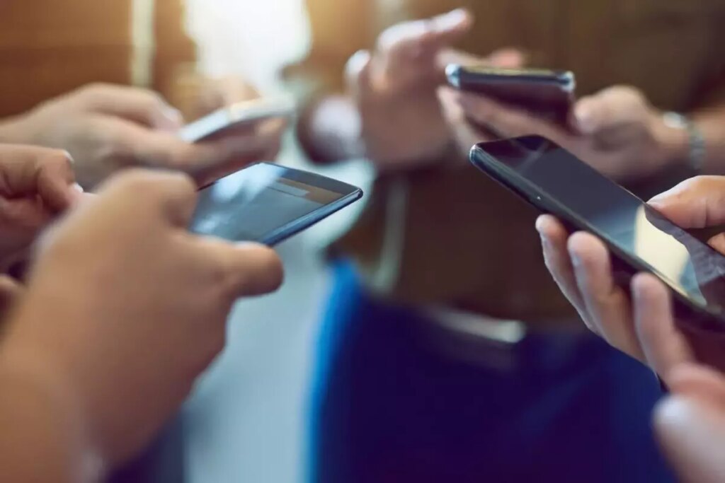 1 Ocak’ta bu mesajı aldıysanız dikkat! Telefonunuz 120 gün içinde kapanacak