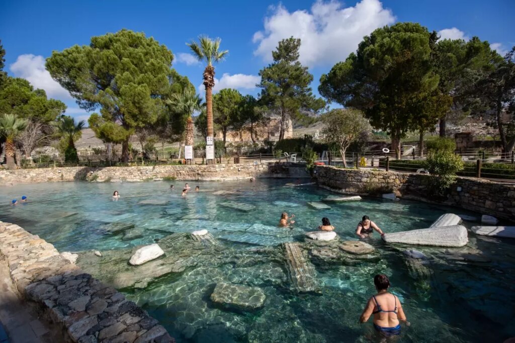Bakan Ersoy, 2025’te En Çok Ziyaret Edilen Müzeleri Açıkladı