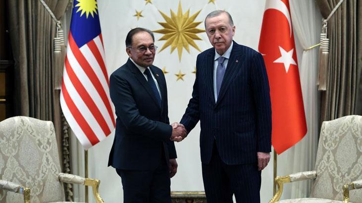 Cumhurbaşkanı Erdoğan: Türkiye ile Malezya arasındaki ticaret hedefimiz 10 milyar dolar