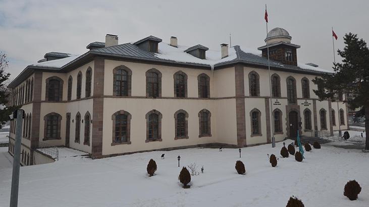 Erzurum Kongresi’nin yapıldığı tarihi bina kapatıldı: Toptan göçme durumu söz konusu