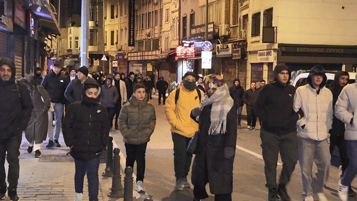 SON DAKİKA Türkiye, Filistin için ayakta! Galata Köprüsü’nde düzenlenecek yürüyüş için yoğun katılım