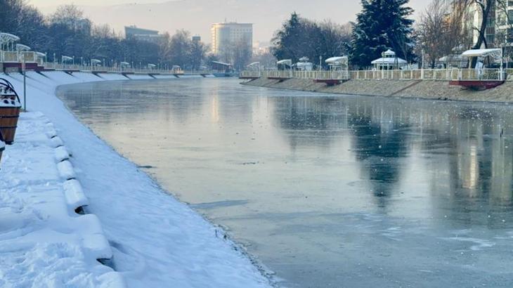 Tokat’ta yüzyılın en soğuk ocak ayı! Yeşilırmak buz tuttu