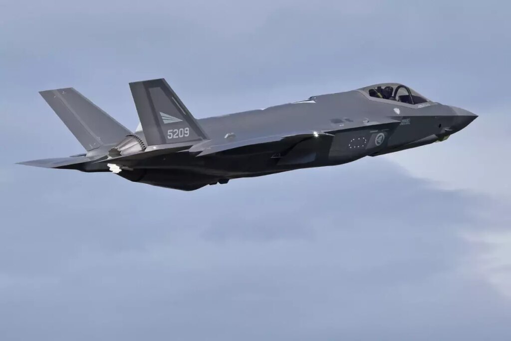 ABD’de deprem etkisi yaratan ihanet! Pilotun gözünün yaşına bakmadılar