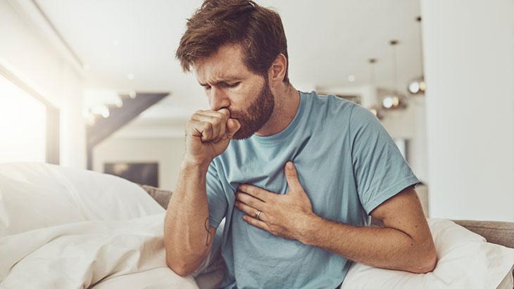 Akciğer sönmesi genç erişkinleri tehdit ediyor! Bu belirtiler varsa, geç kalmayın