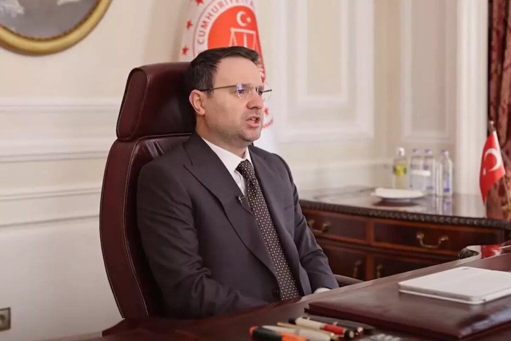 Akın Gürlek’ten 4 meslek grubuna videolu mesaj