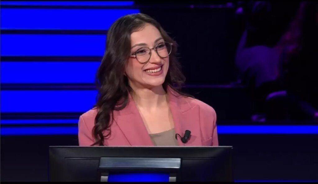 İstanbul ilinin en doğu ucu ile en batı ucu arası yaklaşık kaç kilometredir?