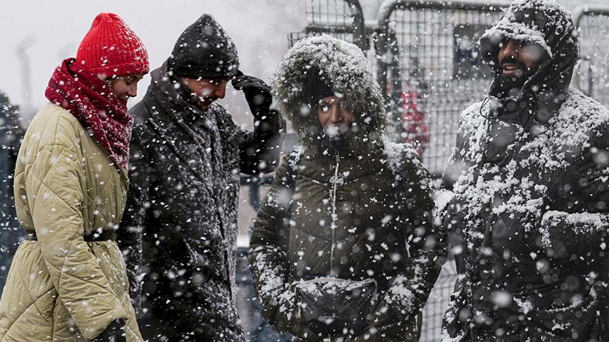 Son dakika… Meteoroloji saat verip uyardı! İstanbul dahil: Bugün 15 ilçede kar alarmı