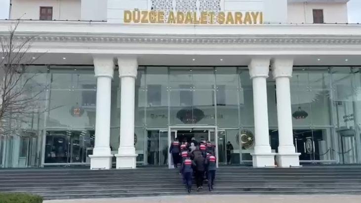 Yapay zeka ile dev vurgun! Ünlülerin yüzünü kopyalayıp ‘yatırım tavsiyesi’ verdirdiler