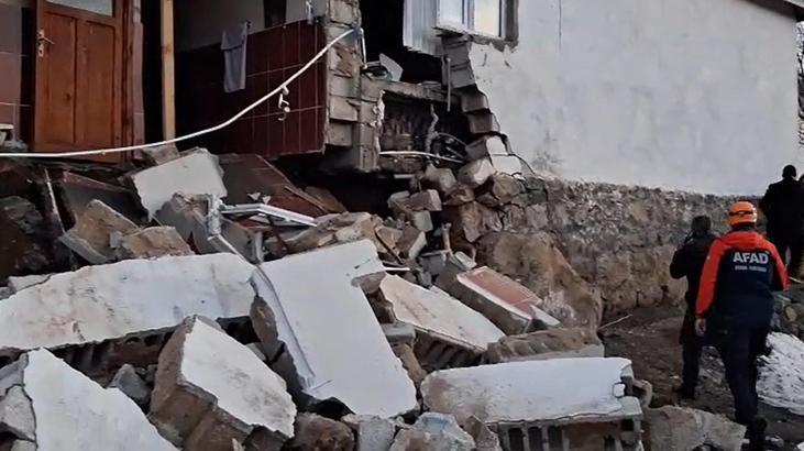 Ağrı’da 4.3 büyüklüğünde deprem! AFAD ekipleri bölgede: Köylerde bazı evlerde hasar oluştu