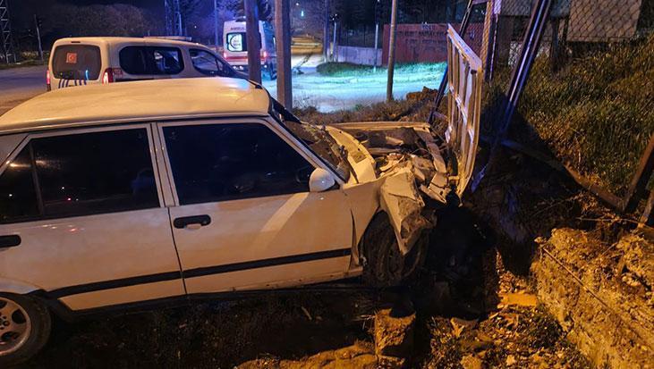 Bolu’da alkollü ve ehliyetsiz sürücü duvara çarptı! Yediği ceza dudak uçuklattı