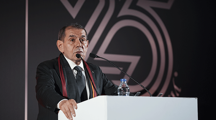 Dursun Özbek, 1905 GSYİAD galasında konuştu! ‘Zor dönemlerden geçiyoruz’