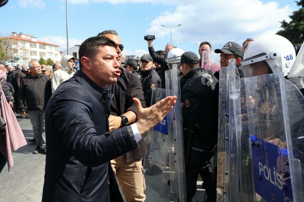 İBB soruşturması sonrası gerilim! Marmaris Belediye Başkanı Acar Ünlü hakkında mahkeme kararını verdi